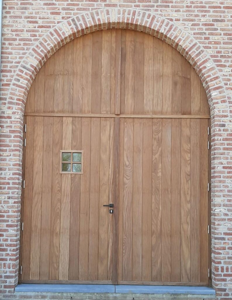Dubbele deur van hout